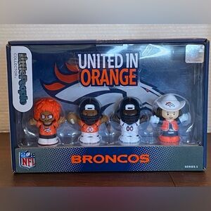Fisher-Price Little People NFL Collector Set - DENVER BRONCOS- Series 1